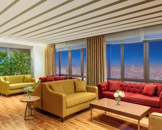 Mövenpick Hotel Amman - Ammán - Lounge