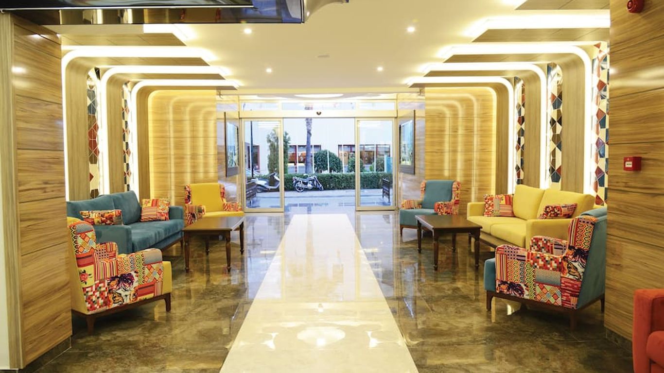 أوزجور باي سبا هوتل