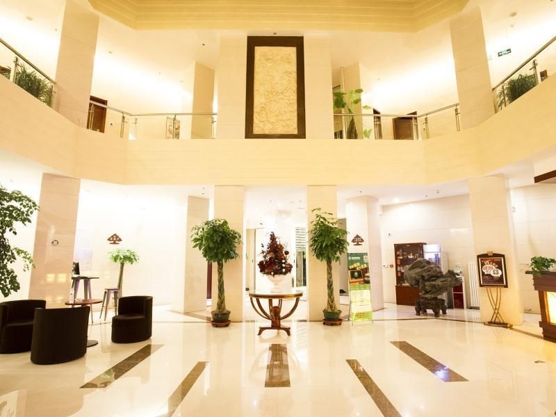 Greentree Inn Zibo Zichuan District Flyover Business Hotel - Zibo - Lobby