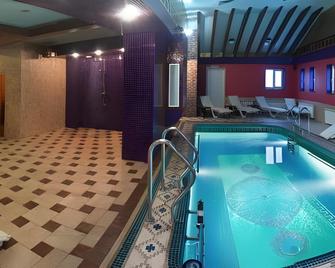 Hotel Staroyamskaya - Torzhok - Pool