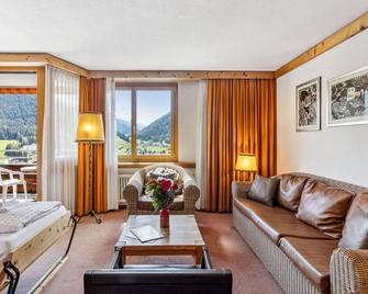 Apartment Guardaval - Utoring-27 by Interhome - Davos - Living room