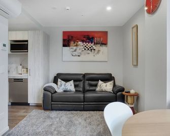 Augustus Harmony Apartment with Parking - Air-con - Auckland - Sala de estar