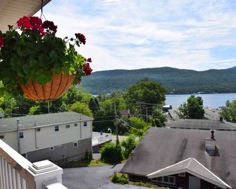 Nordick's Inn - Lake George