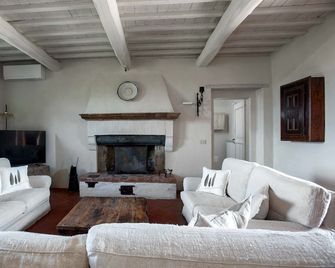 Wprelais Borgo Vignalunga - Castiglione d'Orcia - Living room