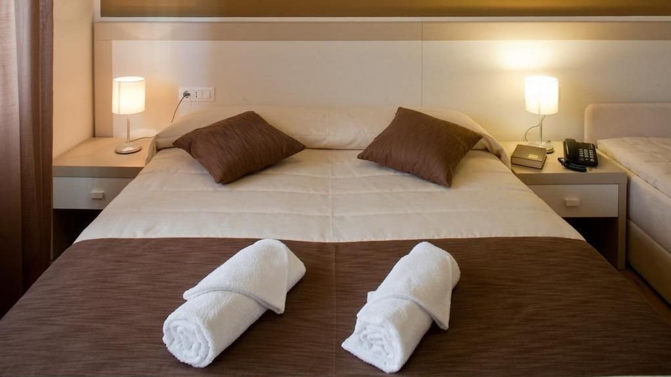 Hotel Canarie