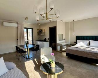 Kantada Central Suite - Argostoli - Bedroom