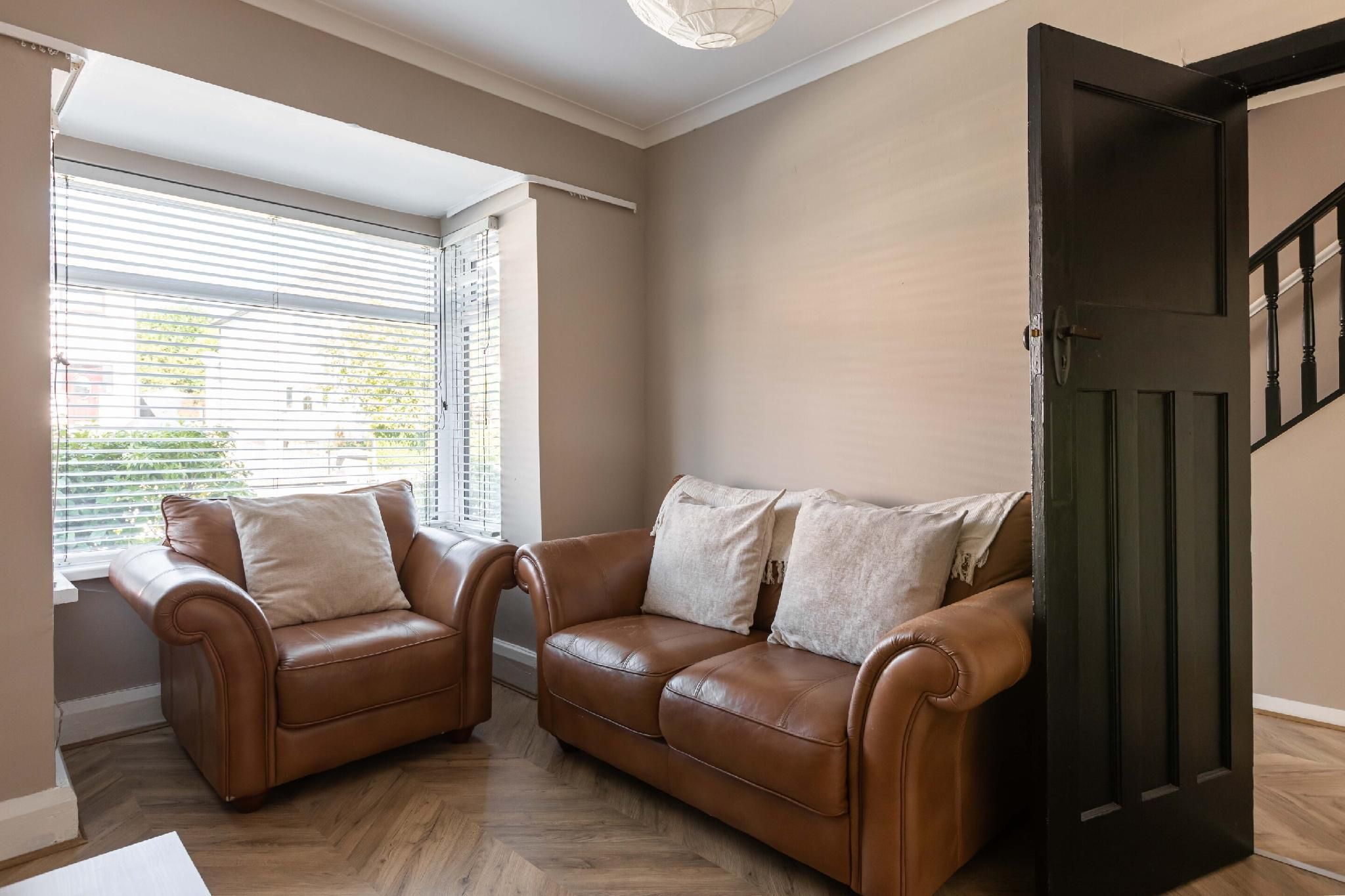 North Belfast Home - בלפאסט - סלון