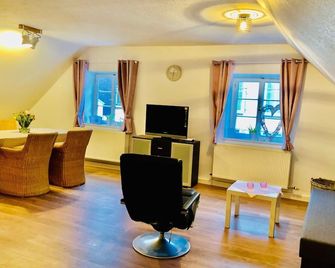 Ferienwohnung Villa Wolke - Saint Wendel - Wohnzimmer