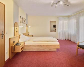 Hotel Garni Café Schacher - Oberwolfach - Bedroom