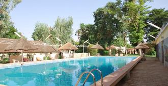 Hotel Terminus - Niamey - Piscina
