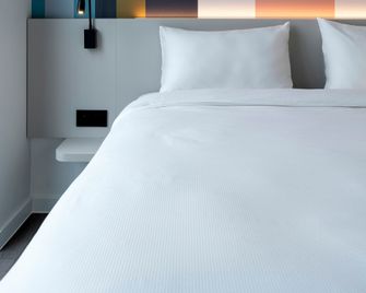 B&B HOTEL Gent Centrum - Gent - Schlafzimmer
