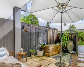 Mullum Haven 3 - Central & Stylish Townhouse - Mullumbimby - Patio