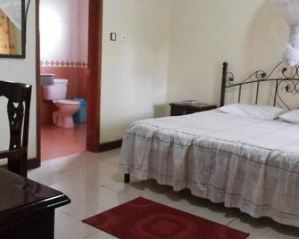 Lillian Towers Hotel - Lira - Bedroom