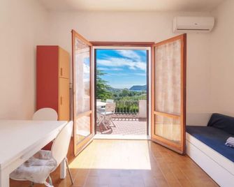 Residence I Due Golfi - Goelba - Lacona - Dining room