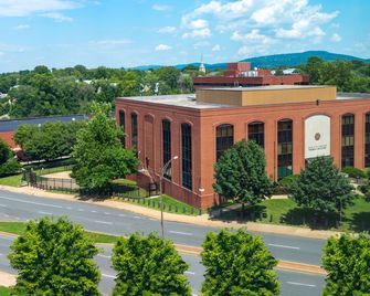 Residence Inn by Marriott Charlottesville Downtown - Charlottesville - Bangunan