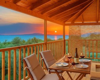 Selinitsa Stone Residence-Private Poolside Retreat - Agios Nikolaos - Balcony