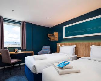 Travelodge Rugby Central - Rugby - Schlafzimmer