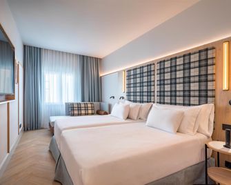 Hotel Felipe IV - Valladolid - Bedroom