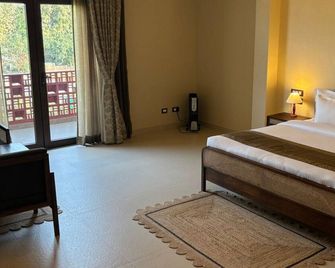 Kashi Anandam Spiritual & Wellness Vedic Village - Varanasi - Chambre
