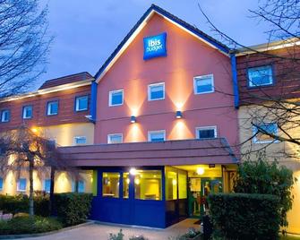 Ibis Budget Beaune - Beaune - Building