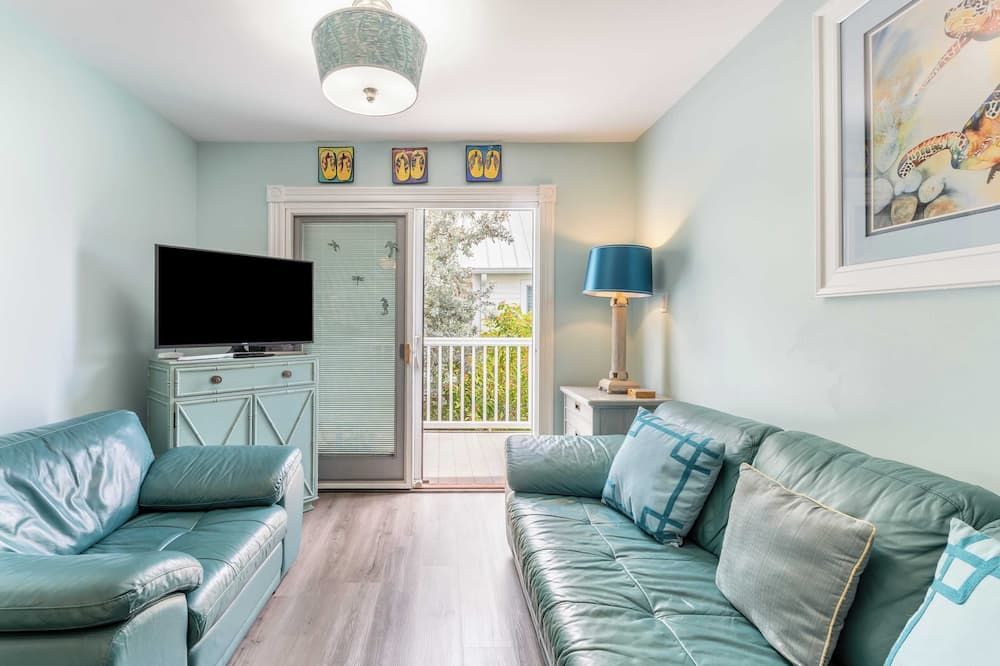 A Siesta Bay by AvantStay Key West Walkable Gated Community Shared Pool Month-Long Stays - קי ווסט - סלון