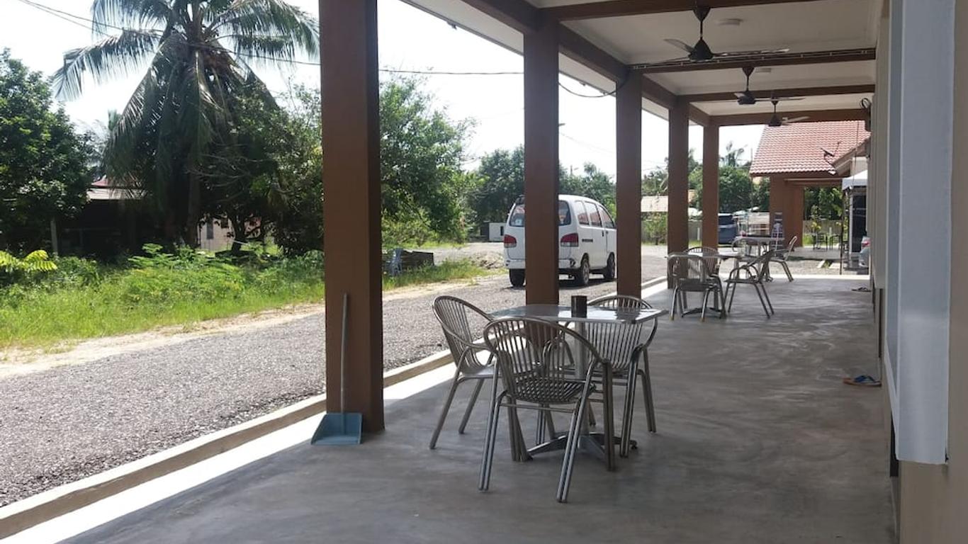 Glg Klia Transit House