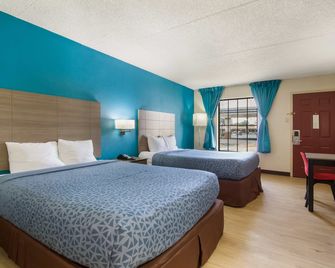 One life studio and suites - Evansville - Bedroom