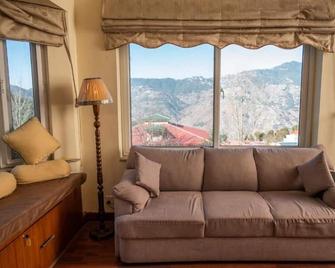 Sarah's Lodge - Murree - Living room