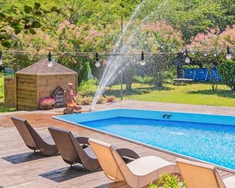 웰빙산장펜션 - 안면도 - 수영장