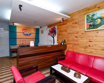 OYO Capital O 1808 New Bandungan Indah - Semarang - Lobby