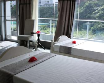 Crystal Palace Hotel - Port Vila - Habitación