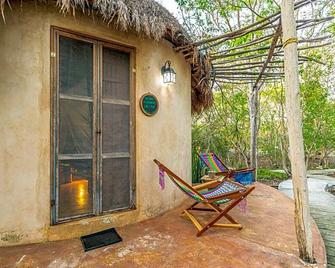 Cabañas Santa Cruz - Huhi - Patio