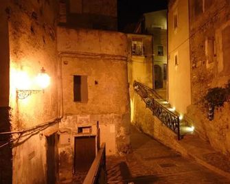 Hotel Palazzo Bruni - Maierà - Vista del exterior
