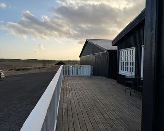 Hotel Stafholt - Borgarnes - Patio