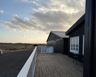 Hotel Stafholt - Borgarnes - Patio