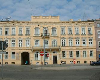 Hostel La Guitarra Poznań - Poznań - Budynek