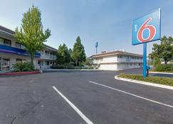 Motel 6 Weed - Mount Shasta - Weed - Edificio