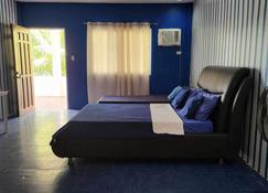 Casa Amparo Private Studio Apartments (Unit 2) - Roxas City - Bedroom
