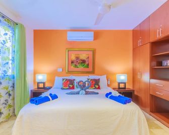 Location, Location, Location.brbr - Isla Mujeres - Habitación