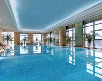 Pullman Weifang - Weifang - Piscina