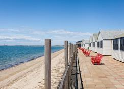 Oceana Cottages - North Truro - Patio