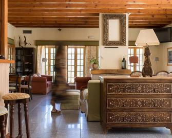Quinta Do Crestelo Aparthotel - Seia - Lobby
