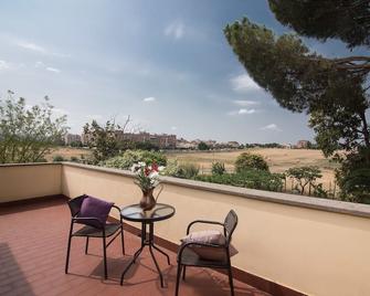 Villa degli Oleandri B&B Roma - Rome - Balcony