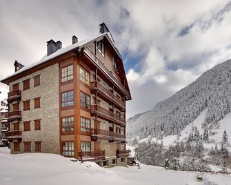 Val de Ruda 18 by FeelFree Rentals - Naut Aran - Budynek