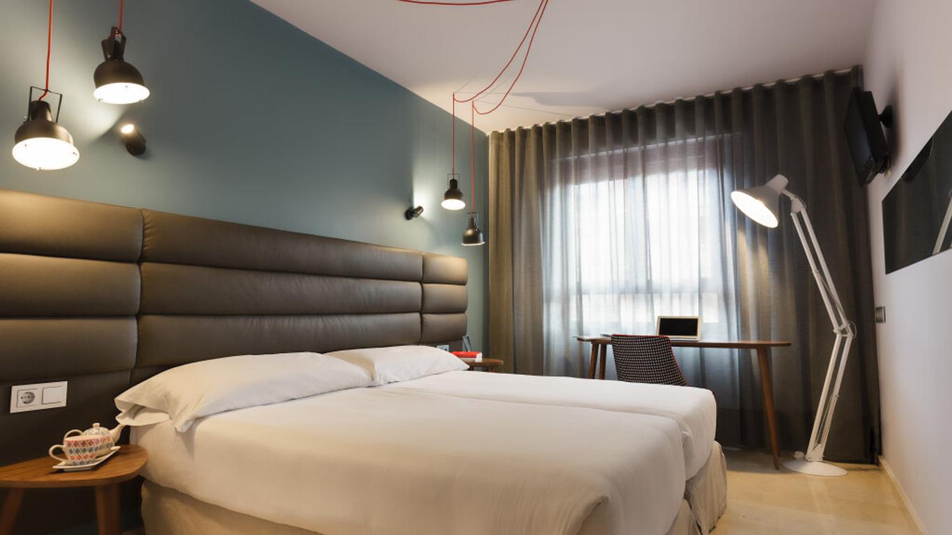 Hotel Pamplona Plaza