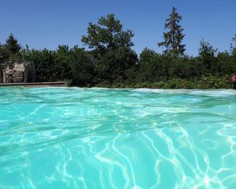 Country House with Pool - Guéret - Pool