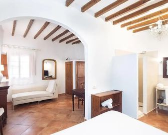 Hotel Nord Boutique - Estellencs