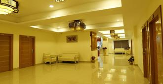 Hotel Vaibhav Inn - Lucknow - Aula