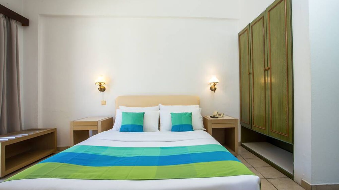 Royal Aparthotel City Centre