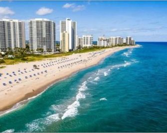 A Treasure In Boynton Beach - Boynton Beach - Strand